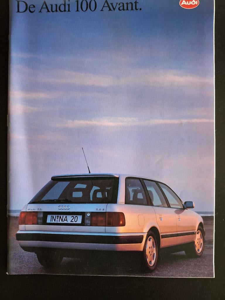 Brochure, folder AUDI 100 Avant, Verzenden, Zo goed als nieuw, Audi