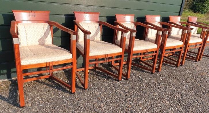 6 Schuitema eetkamer armstoelen, Huis en Inrichting, Stoelen, Gebruikt, Vijf, Zes of meer stoelen, Hout, Bruin, Ophalen