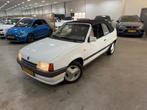 Opel Kadett 1.6i LS kat / BERTONE / CABRIO / NIEUWE APK, Auto's, Oldtimers, Voorwielaandrijving, Metallic lak, Wit, Origineel Nederlands