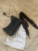 Prada Crossbody Tas Zwart - Origineel, Ophalen of Verzenden, Zo goed als nieuw, Zwart, Schoudertasje