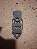 Tapijt clips voortent, Ophalen