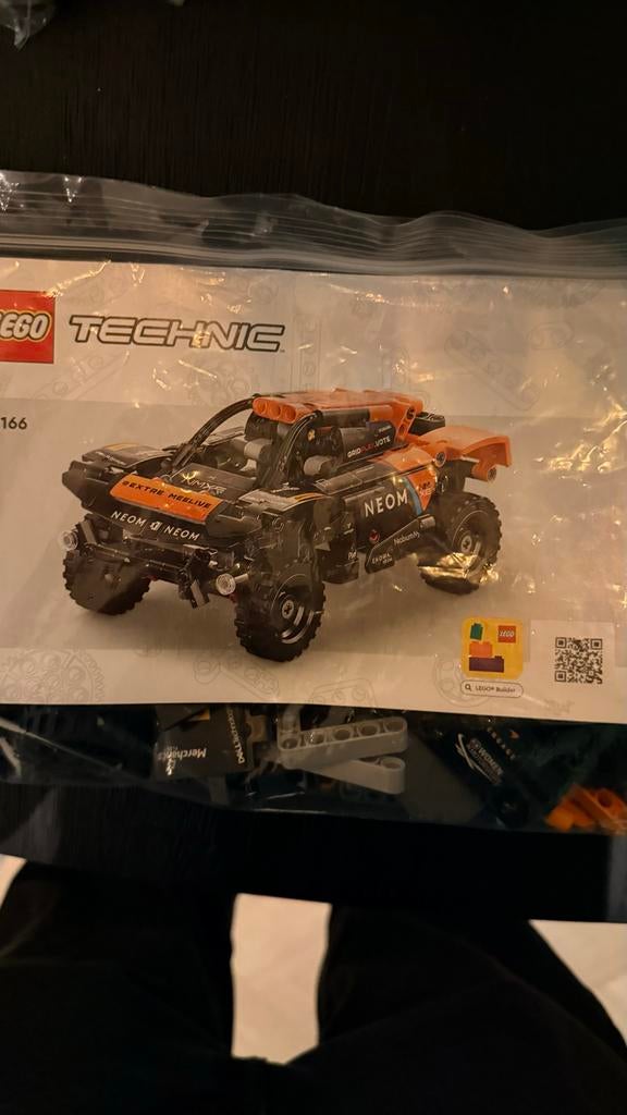 Lego Technic 42166 NEOM McLaren Extreme E Race Car, Kinderen en Baby's, Speelgoed | Duplo en Lego, Zo goed als nieuw, Lego, Complete set