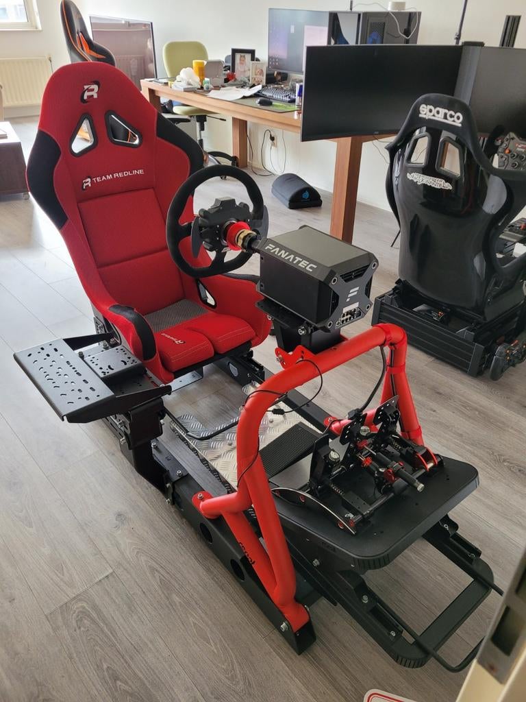 Complete Simrace Cockpit / Simrig - Fanatec & P1, Ophalen, Gebruikt, Fanatec