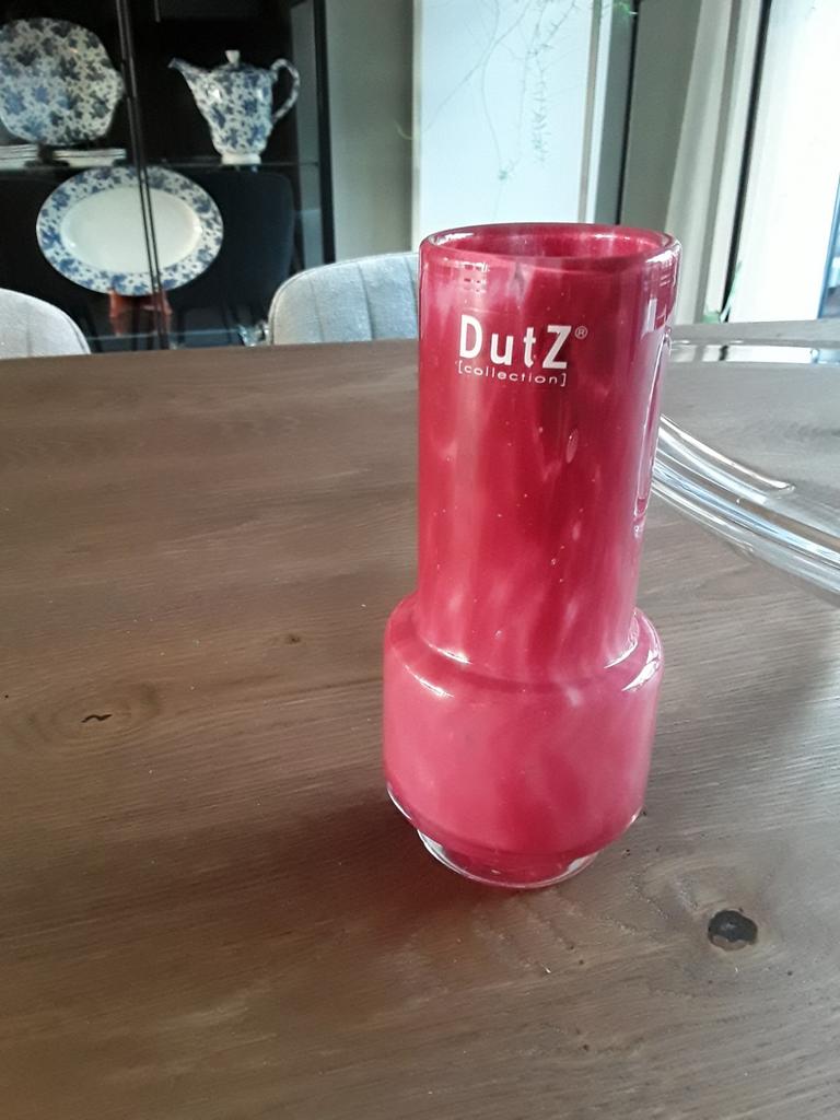 Dutz vaasje, Ophalen, Overige kleuren, Aardewerk of Porselein, Zo goed als nieuw