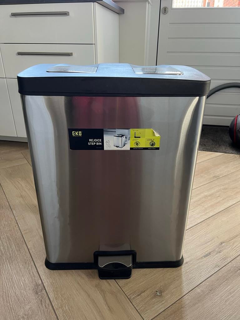 Eko prullenbak 2x30 liter - Gebruikt, nette staat, Ophalen, Gebruikt, Met pedaal, 50 tot 75 cm