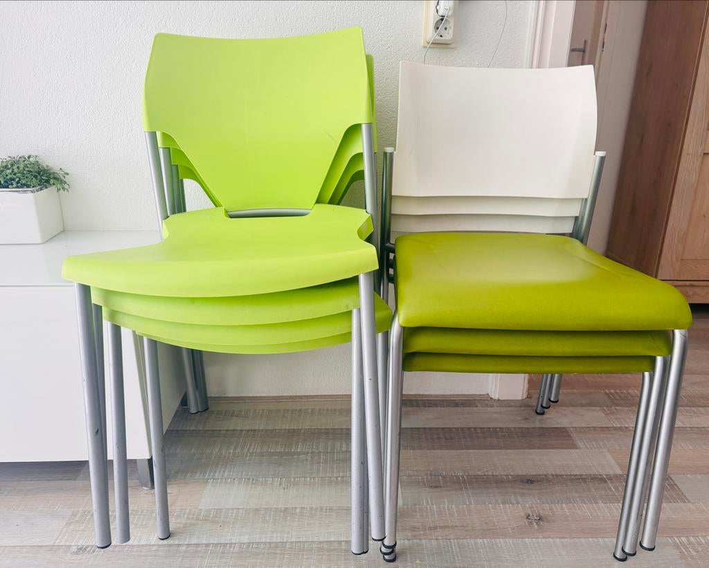 Partij Stapelbare stoelen - Limegroen/Wit, Kunststof, Gebruikt, Overige kleuren, Ophalen of Verzenden