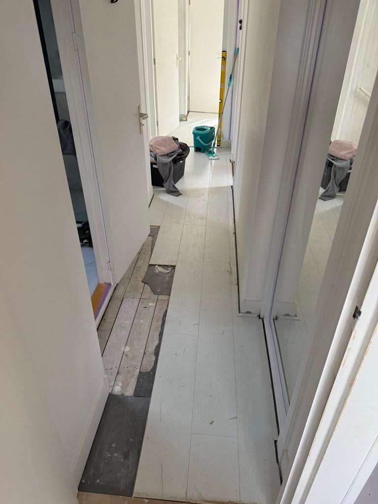 Laminaat gratis op te halen, Huis en Inrichting, Stoffering | Vloerbedekking, Ophalen, Gebruikt, Wit, 10 tot 25 m²