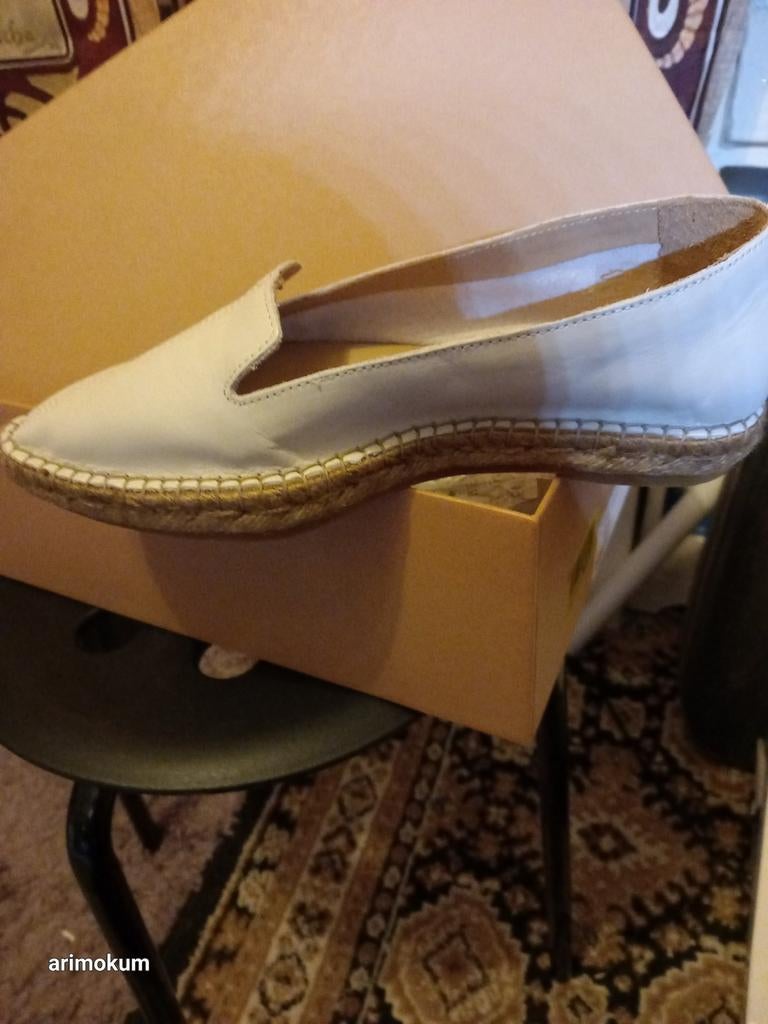 Royal Republiq leren  loafers wit maat 37, Ophalen of Verzenden, Nieuw, Wit, Instappers