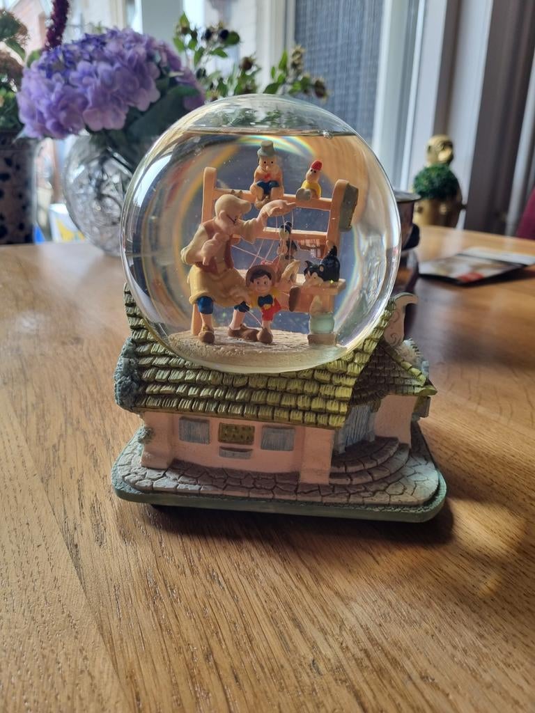 Pinokkio muziek bol, Verzamelen, Ophalen, Beeldje of Figuurtje