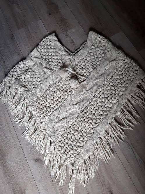 NIEUW H&M Poncho, H&M, Ophalen of Verzenden, Nieuw, Beige