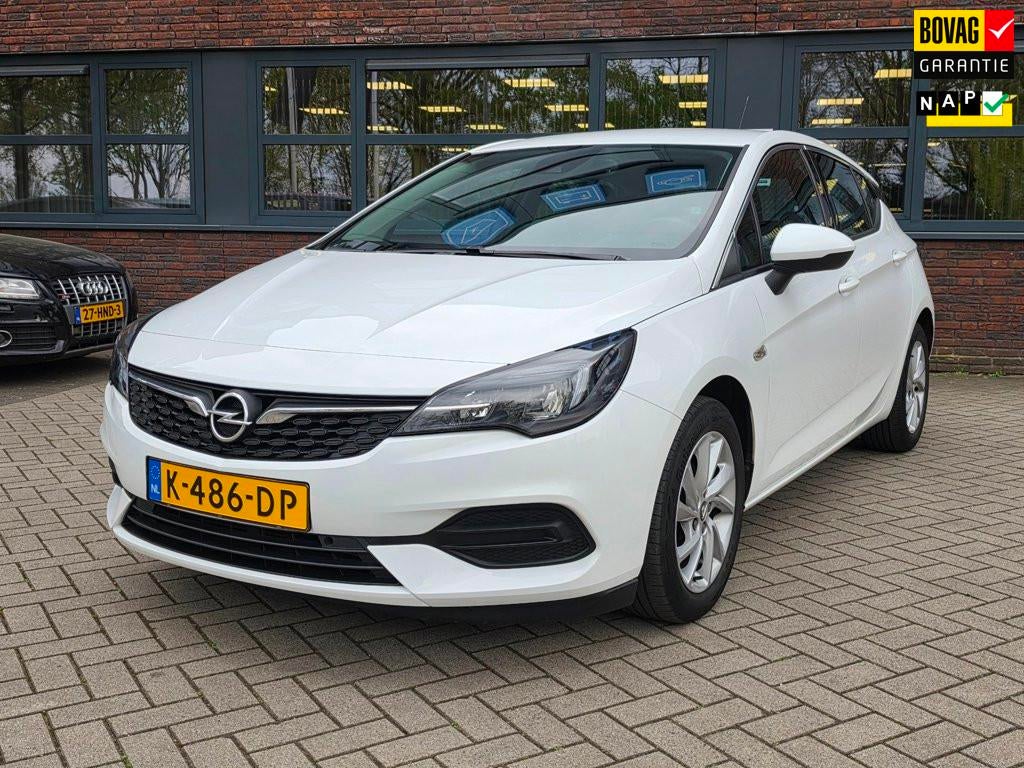 Opel Astra 1.2 Elegance |Stoel & Stuurverwarming|Half Leder|, Auto's, Stof, Gebruikt, 1199 cc, 620 kg