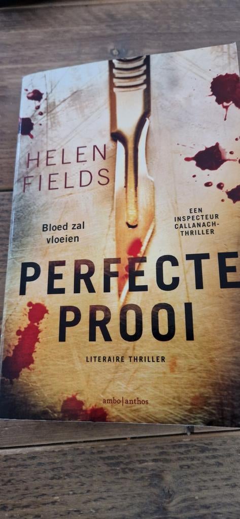 Helen Fields - Perfecte Prooi, Boeken, Ophalen of Verzenden, Zo goed als nieuw