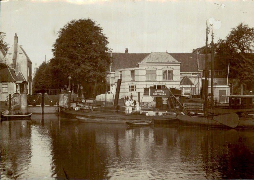 Gouda - Rotterdam - Rederij de IJsel - Foto - 1900, Verzamelen, Ansichtkaarten | Nederland, Verzenden, Voor 1920, Zuid-Holland