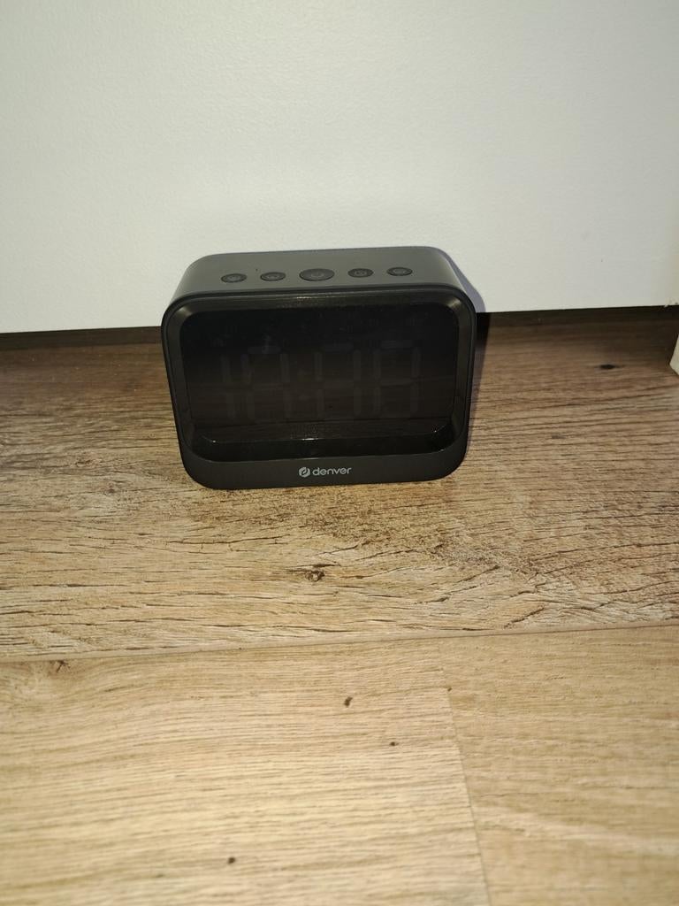 Denver Bluetooth Wekker - Superdeluxe, Ophalen of Verzenden, Zo goed als nieuw, Digitaal