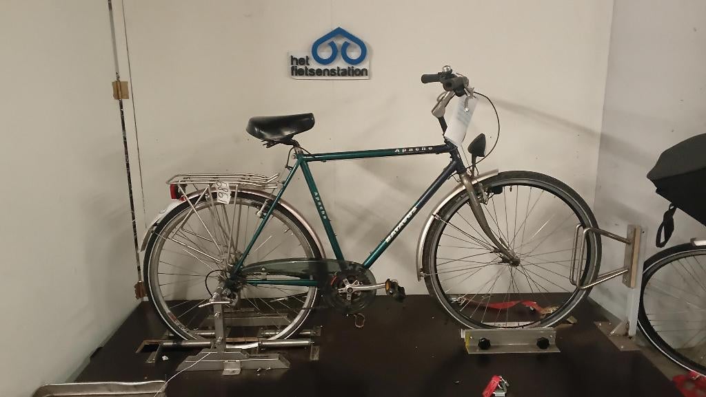 Batavus Apache Herenfiets, Ophalen, Gebruikt, Velgrem, Versnellingen