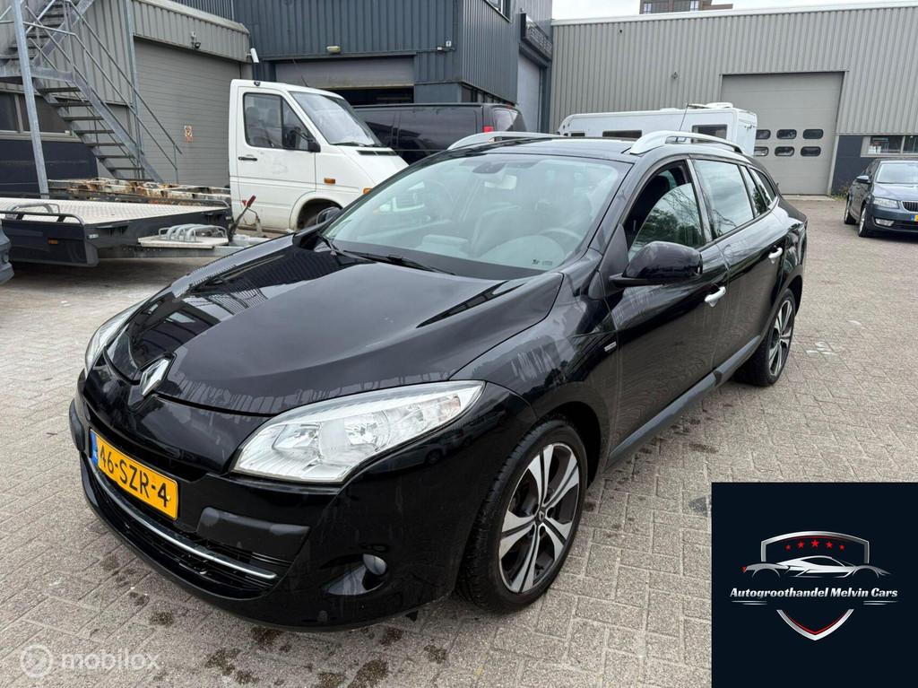 Renault Megane Estate 1.4 TCe Bose Koppakking Lek Ex BPM, Auto's, Renault, Voorwielaandrijving, Euro 5, Gebruikt, Zwart
