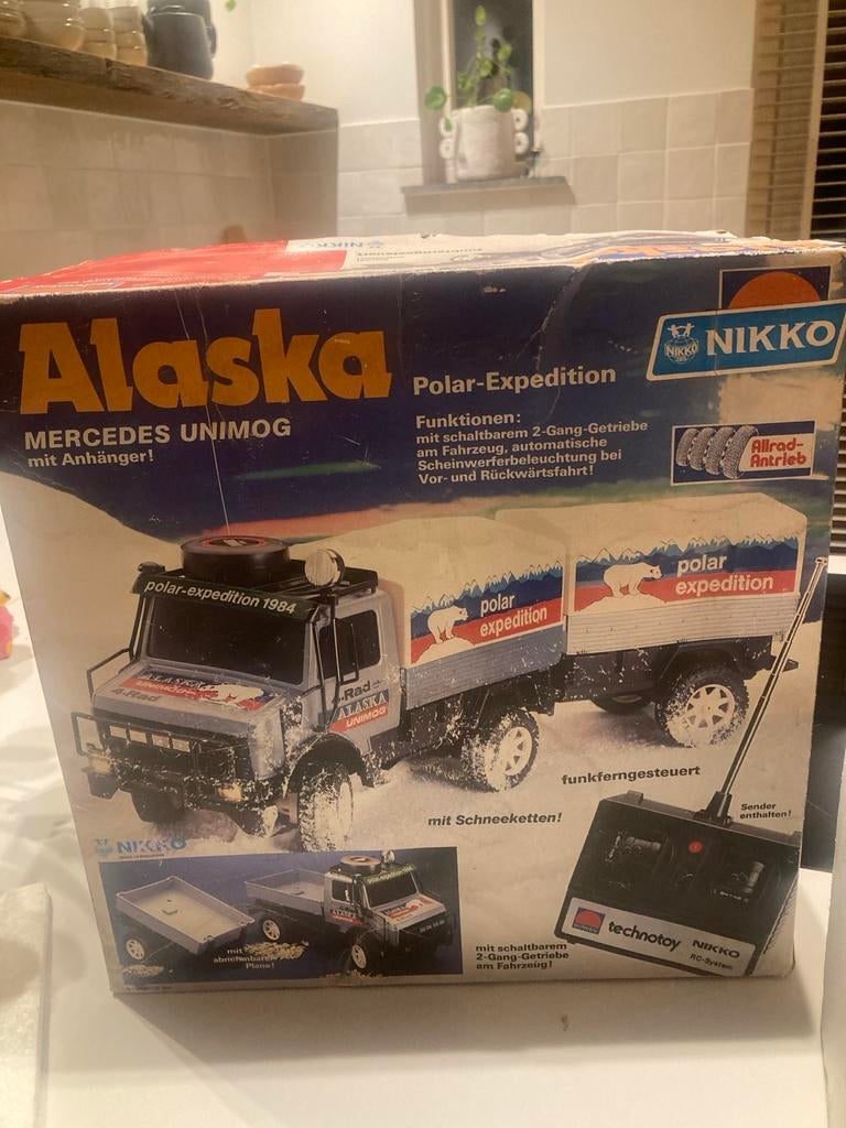 Vintage Nikko Alaska Mecedes met aanhanger in originele doos, Ophalen of Verzenden, Gebruikt