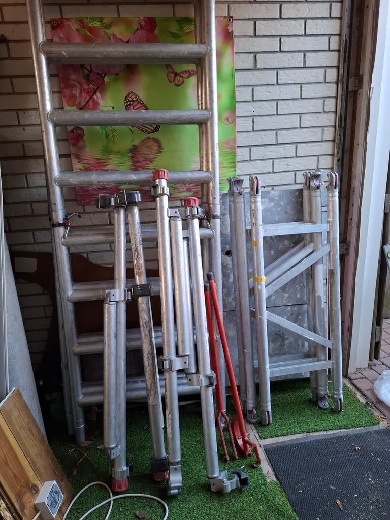 Altrex mini tower, Ophalen, Rolsteiger of Kamersteiger, Minder dan 2 meter