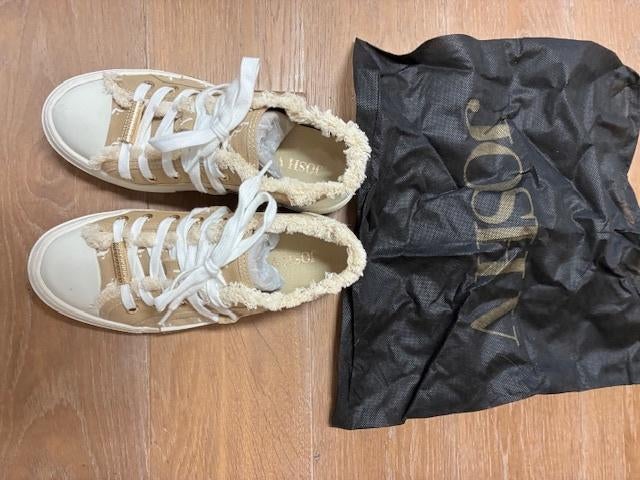Josh V sneaker beige stof maat 38, Kleding | Dames, Schoenen, Beige, Ophalen of Verzenden, Josh V, Sneakers of Gympen