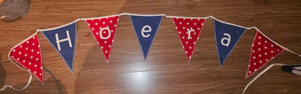 VERJAARDAGSSLINGER, Ophalen of Verzenden, Zo goed als nieuw, Feestartikel, Verjaardag