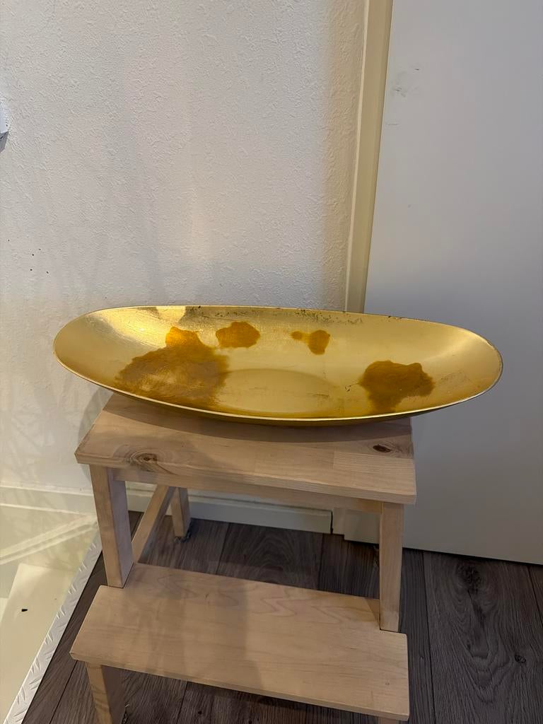 Goudkleurige schaal van kunststof, Kunststof, Gebruikt, Schaal, Ophalen of Verzenden