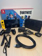 Nintendo Switch - Fortnite Edition, Ophalen of Verzenden, Zo goed als nieuw, Met 2 controllers, Switch Original