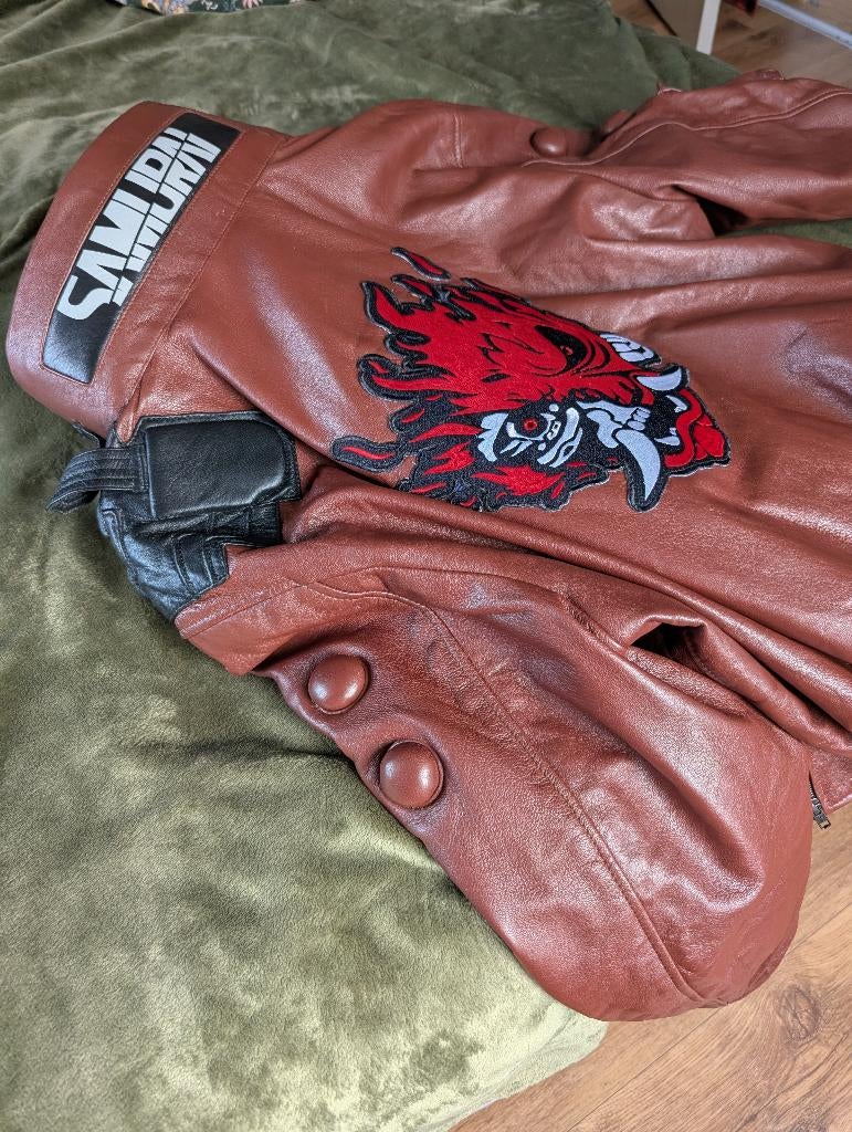 Cyberpunk 2077 jas (schapenleer), Kleding | Heren, Ophalen of Verzenden, Onbekend, Bruin, Maat 56/58 (XL)