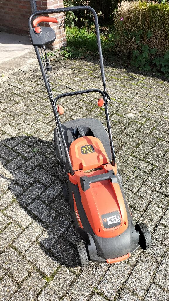 grasmaaier, Tuin en Terras, Ophalen, Cirkelmaaier, Gebruikt, Elektrische grasmaaier