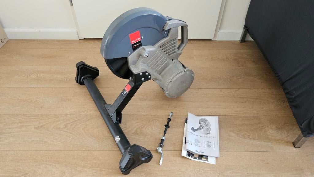 Elite Turbo Roteo Smart B+ fietstrainer, Sport en Fitness, Wielrennen, Ophalen
