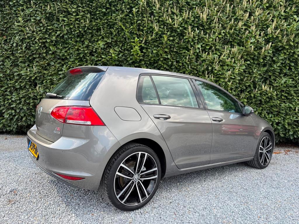 Volkswagen Golf 1.4 TSI ACT Highline AUT|PANO|NAVI|CRUISE|PD, Gebruikt, Euro 6, 4 cilinders, Navigatiesysteem