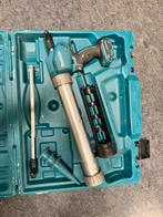 Makita DGC180 lijm- en kitspuit, Ophalen, Gebruikt