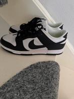 Nike panda dunk low retro maat 42 nieuw!!ORIGINEEL, Ophalen of Verzenden, Zo goed als nieuw, Zwart