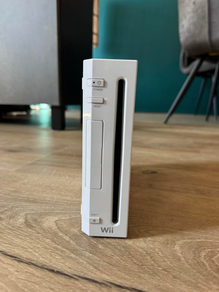 Nintendo Wii set + Wii Fit + 10 spellen, Spelcomputers en Games, Spelcomputers | Nintendo Wii, Ophalen of Verzenden, Gebruikt