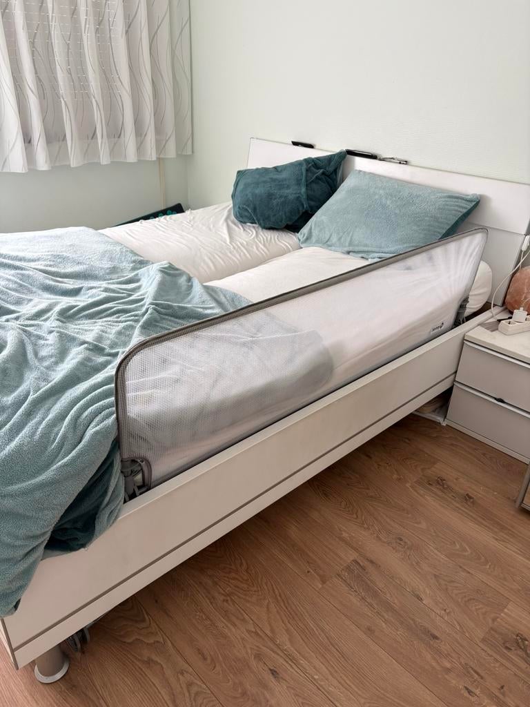 Bed uitvalbeveiliging 2 stuks, Ophalen, Zo goed als nieuw, Eenpersoons