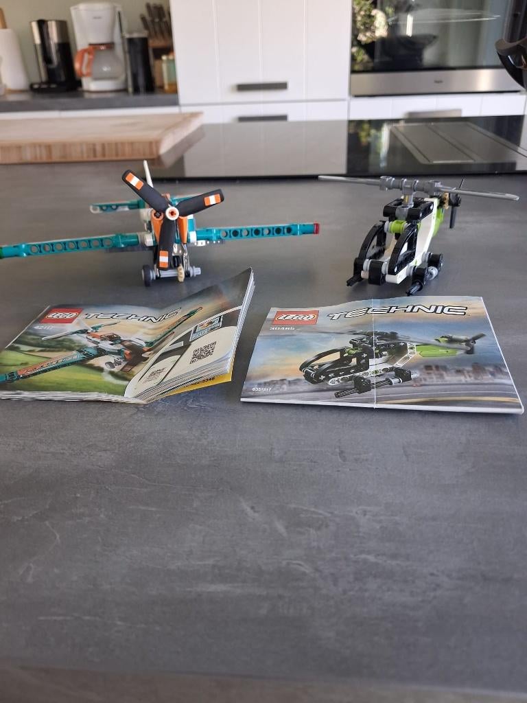 Lego vliegtuig + helicopter, Compleet, Lego, Ophalen of Verzenden, Zo goed als nieuw