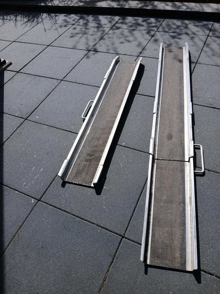 Uitschuifbare aluminium rijplaten voor auto/aanhanger, Ophalen