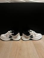 Chanel Sneakers Maat 43 - Stijlvol en Comfortabel, Ophalen of Verzenden, Zo goed als nieuw, Wit, Sneakers of Gympen