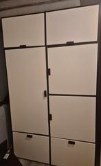 Ikea Visthus, witte kast met zwarte randen en handgrepen, Ophalen of Verzenden, Gebruikt, 50 tot 75 cm, 150 tot 200 cm