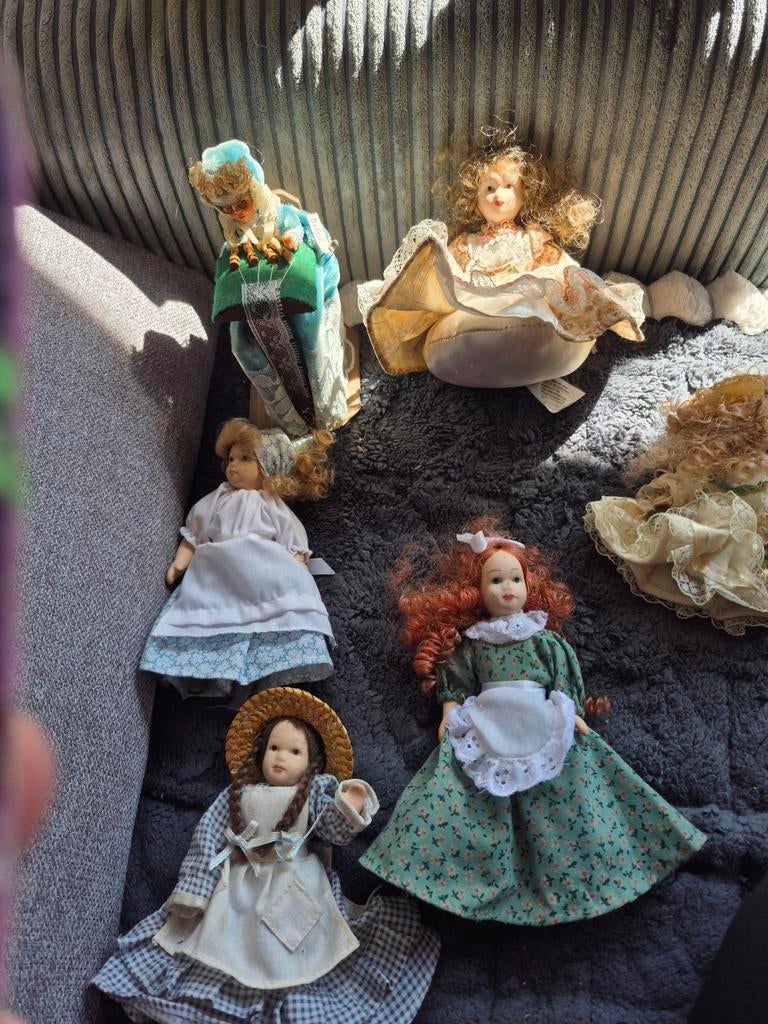 Popjes voor poppenhuis, Verzamelen, Ophalen of Verzenden, Zo goed als nieuw, Poppenhuis