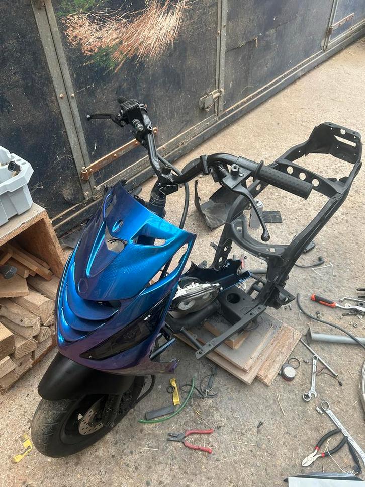 Piaggio Zip frame ruilen tegen type 1/2/3 zonder blok, Fietsen en Brommers, Brommeronderdelen | Scooters, Gebruikt, Piaggio, Frame