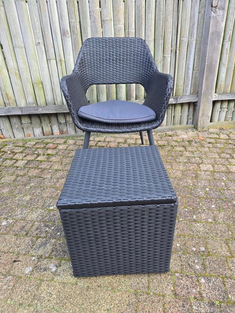Tuinstoel kuipstoel tafeltje opbergkist kussen relaxfauteuil, Ophalen, Gebruikt, Nvt, Nvt