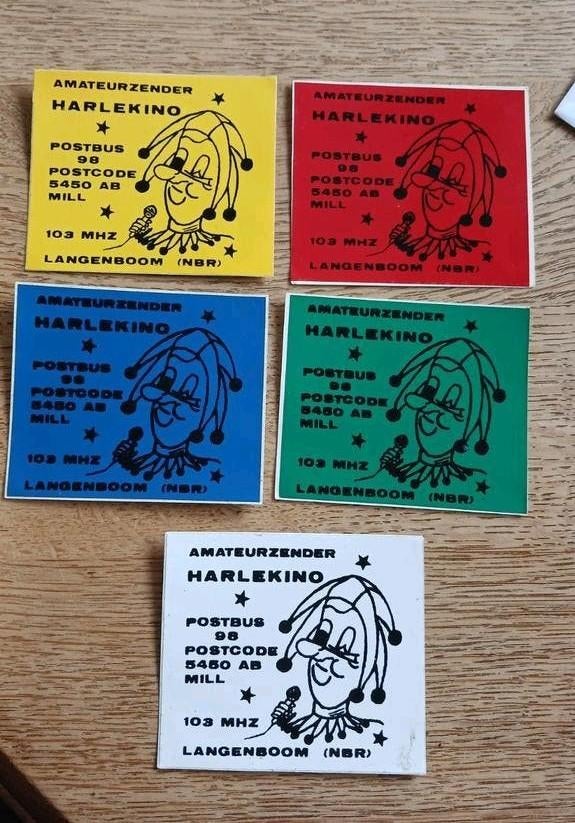 Stickers piraat amateur zender Harlekino, LANGEBOOM/MILL, Ophalen of Verzenden