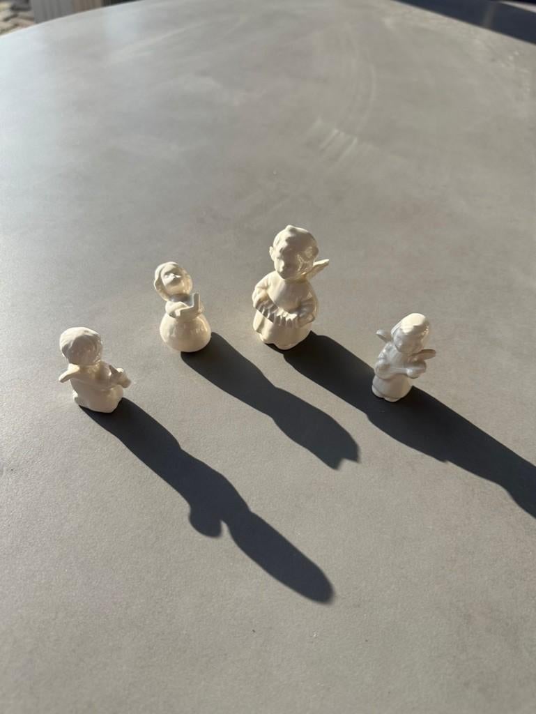 4 Goebel engeltjes, Verzamelen, Verzenden, Zo goed als nieuw, Overige typen