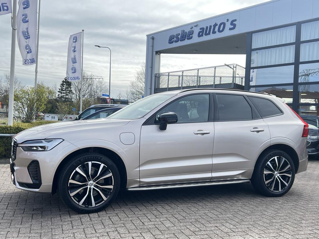 Volvo XC60 2.0 T6 Plug-in hybrid 350 pk AWD Plus Dark Long R, Automaat, Gebruikt, 4 cilinders, Bedrijf