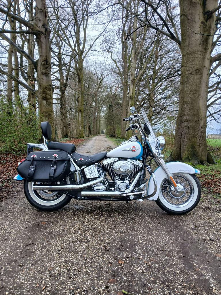 Harley-Davidson FLSTC heritage Softail Classic, Niet ingevuld, 2 cilinders, Motorrijbewijs A, Bedrijf