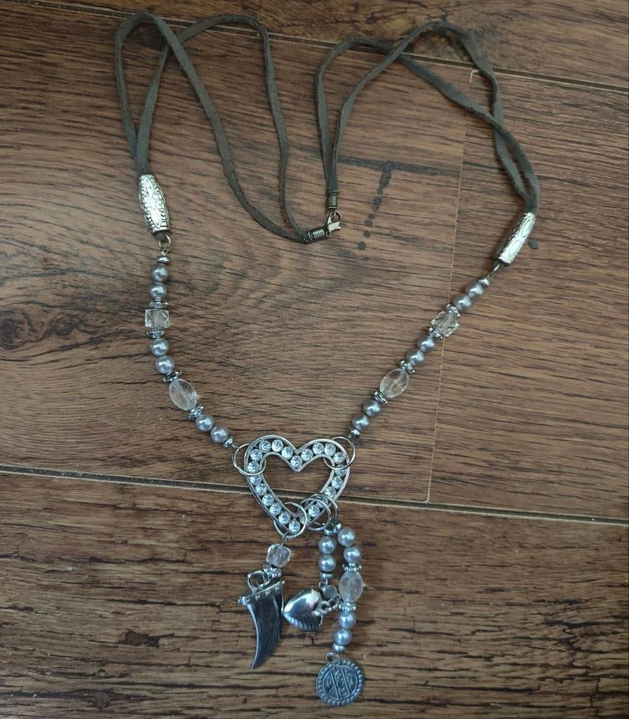 Bohemian style ketting in aqua kleuren
Lengte 44 cm, Sieraden, Tassen en Uiterlijk, Kettingen, Ophalen of Verzenden, Zo goed als nieuw