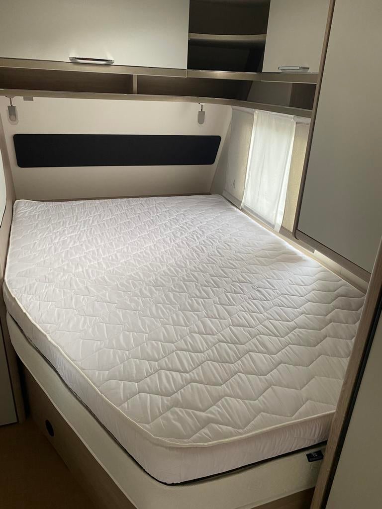Nieuw Matras voor frans bed 140, Ophalen, Nieuw