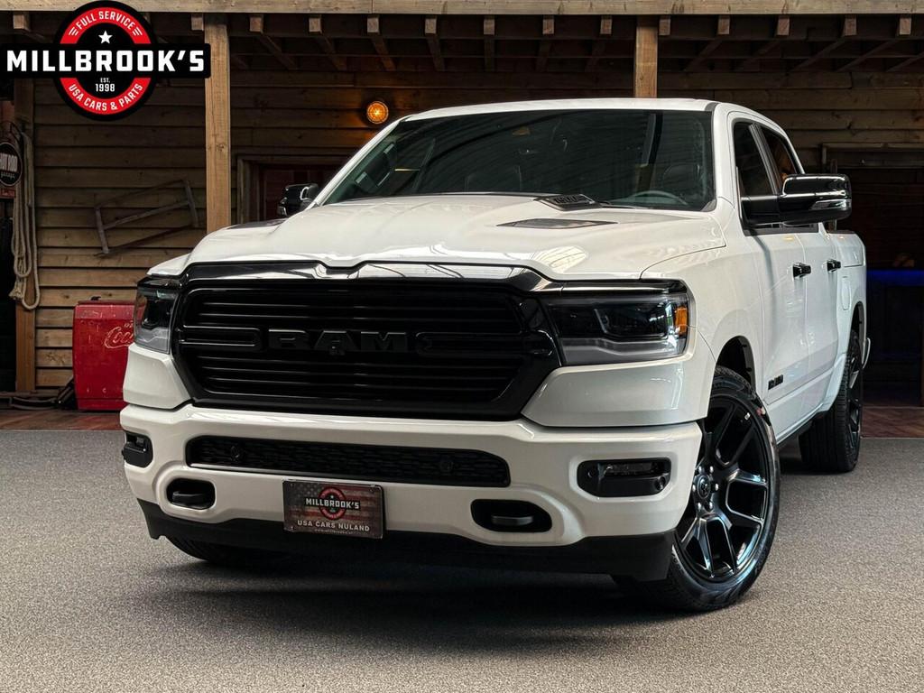 Dodge Ram 1500 5.7 V8 Laramie Night, BPM VRIJ, Rambox, Adapt, Auto's, Automaat, 5654 cc, 402 pk, Wit