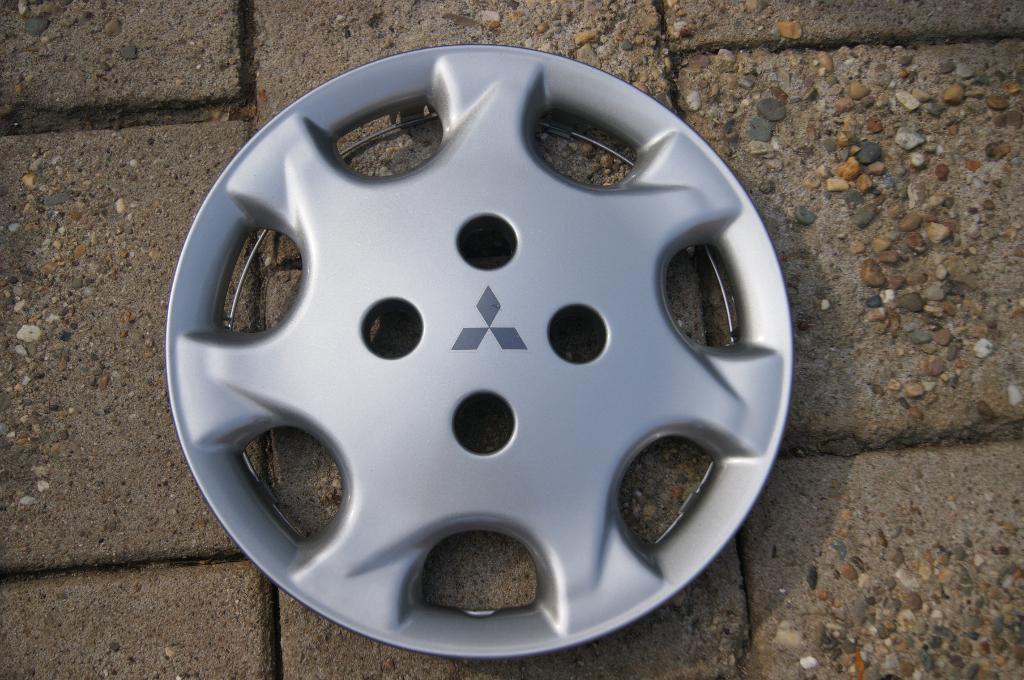 1 losse originele wieldop Mitsubishi Space Runner 14 inch (N, Ophalen of Verzenden, Nieuw