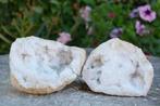 11. Bergkristal Geode - 798 gram, Verzamelen, Mineralen en Fossielen, Ophalen of Verzenden, Mineraal